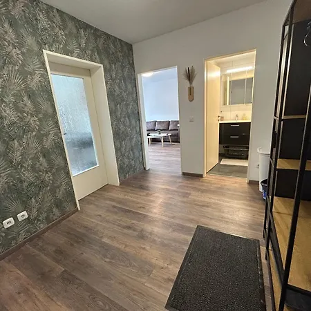 Lori * Mönchengladbach