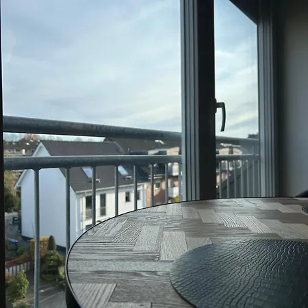 Lori * Mönchengladbach